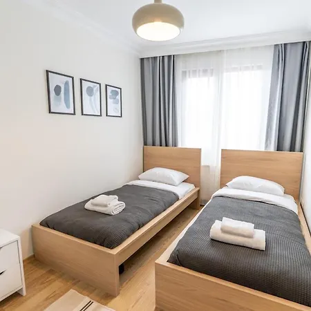 Апартаменты Stylish 2-bdr 15 Min From Axis Mall Стамбул