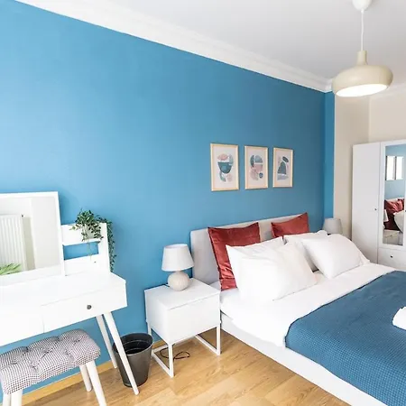 Stylish 2-bdr 15 Min From Axis Mall 公寓 伊斯坦布尔